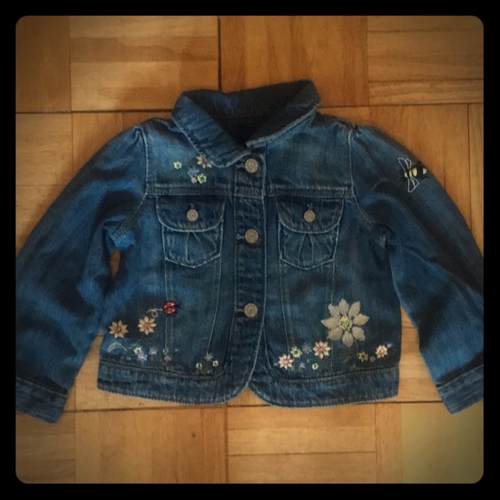 Hip and adorable baby GAP denim jean jacket, 18m
